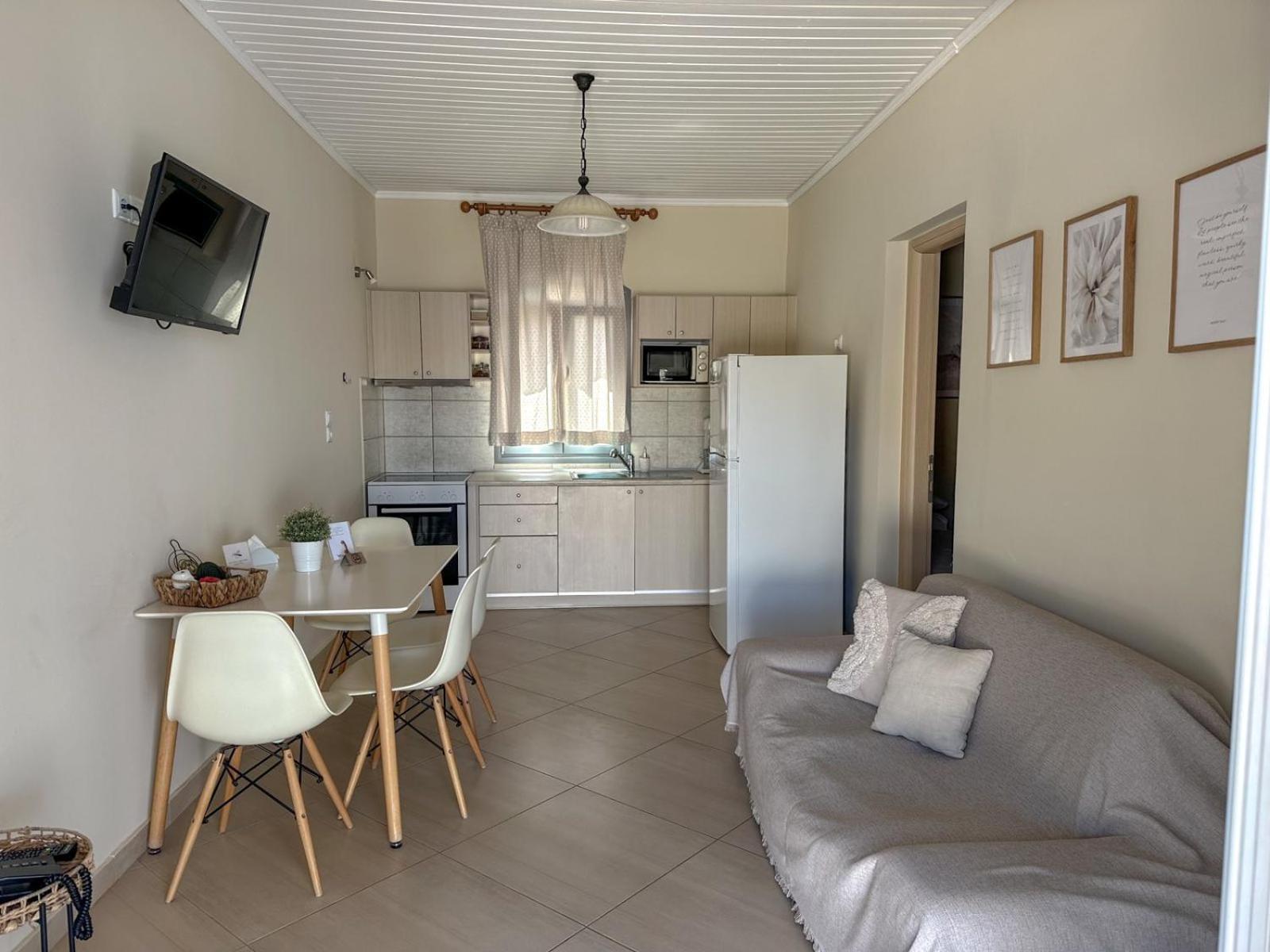 Louiza Apartments Pyrgi  Extérieur photo