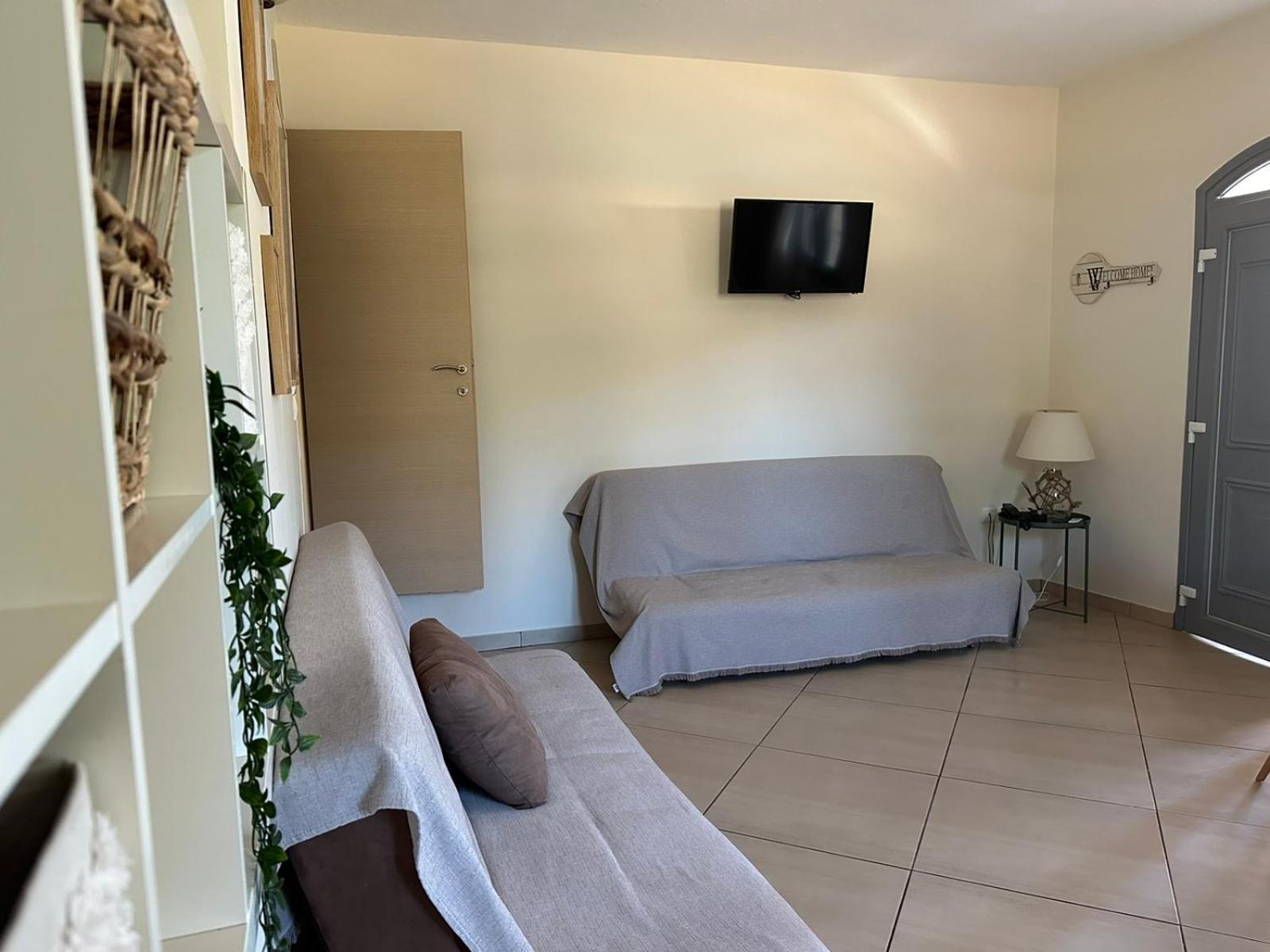 Louiza Apartments Pyrgi  Extérieur photo